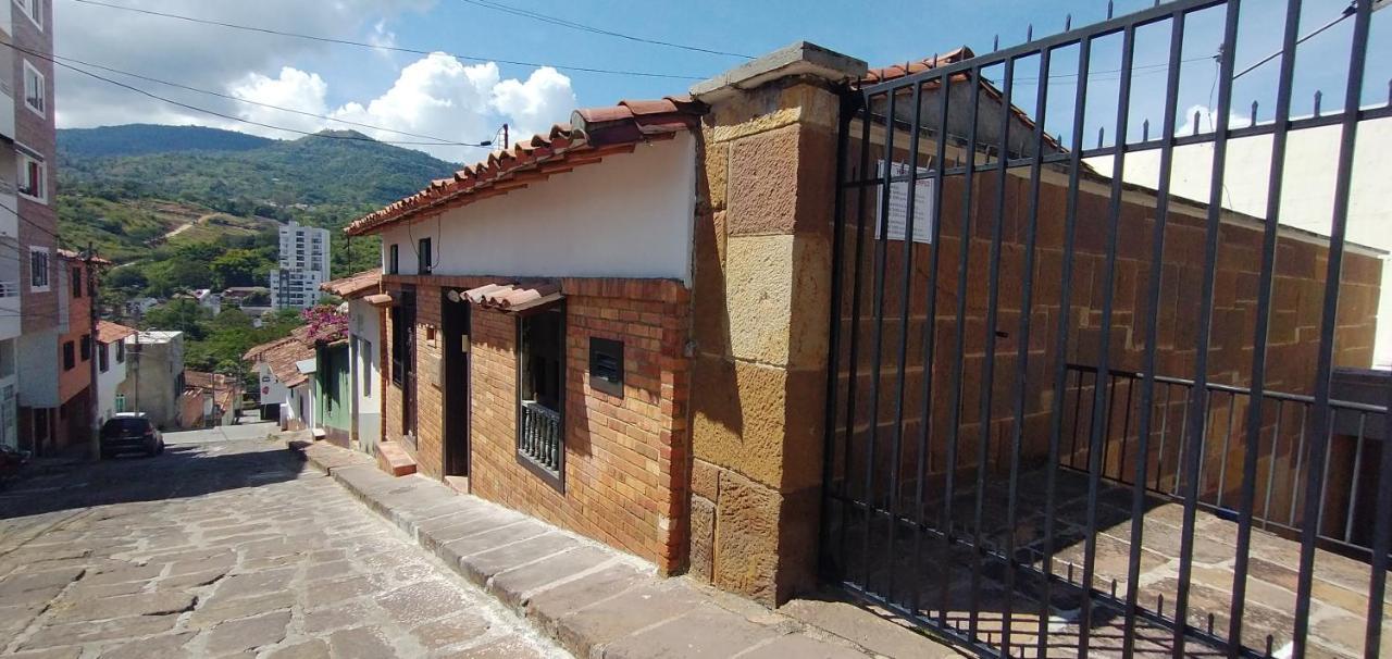 Santander Aleman Hostel San Gil Eksteriør bilde