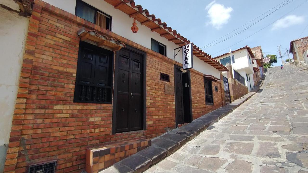 Santander Aleman Hostel San Gil Eksteriør bilde