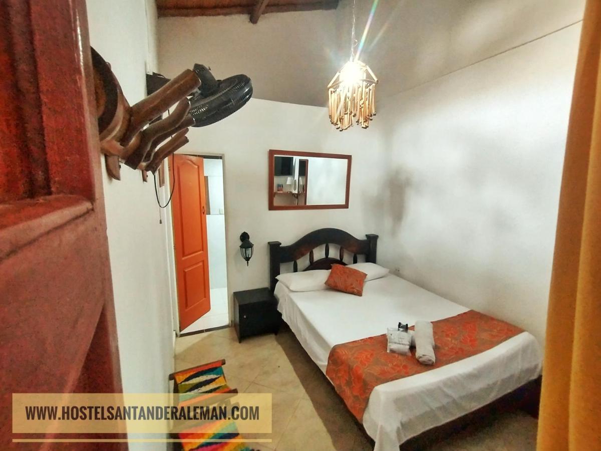 Santander Aleman Hostel San Gil Eksteriør bilde