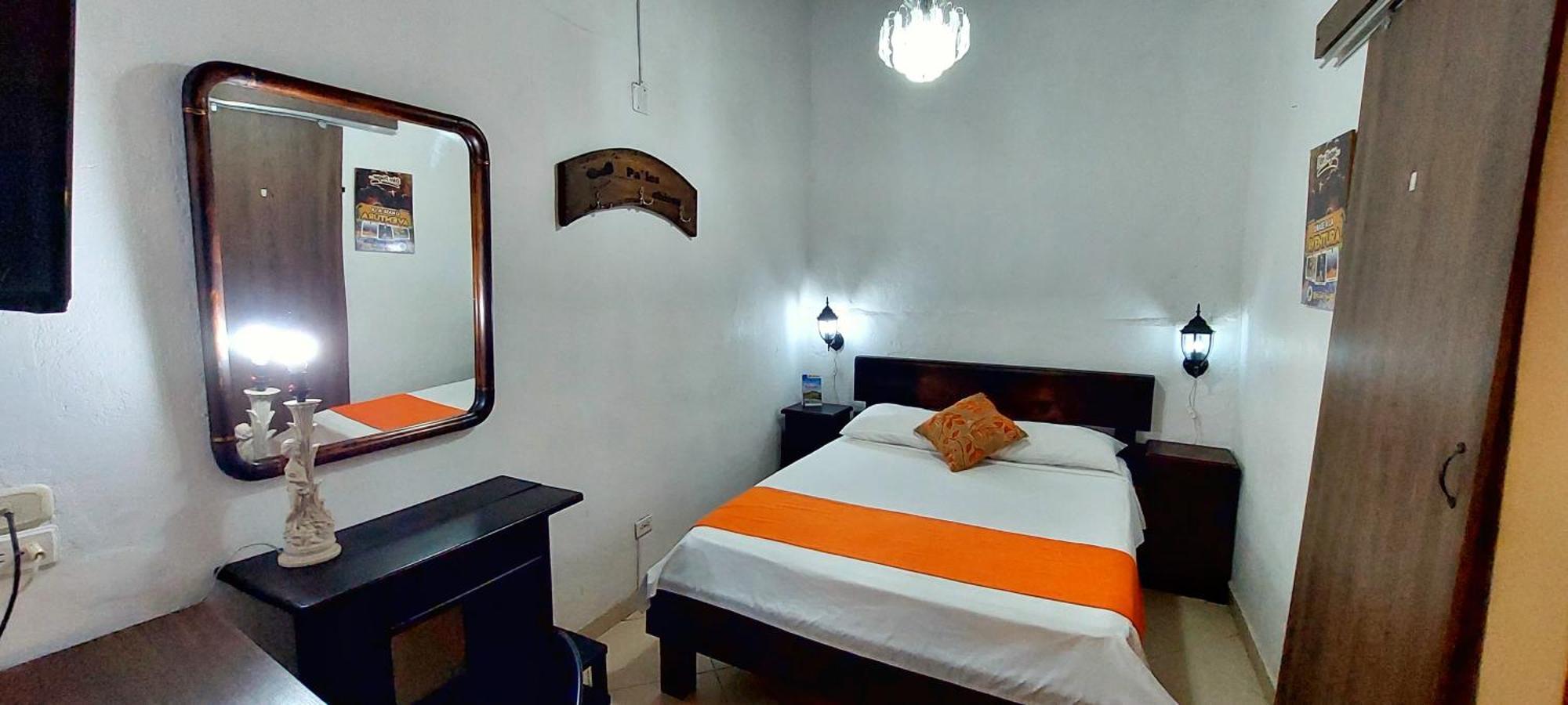 Santander Aleman Hostel San Gil Eksteriør bilde